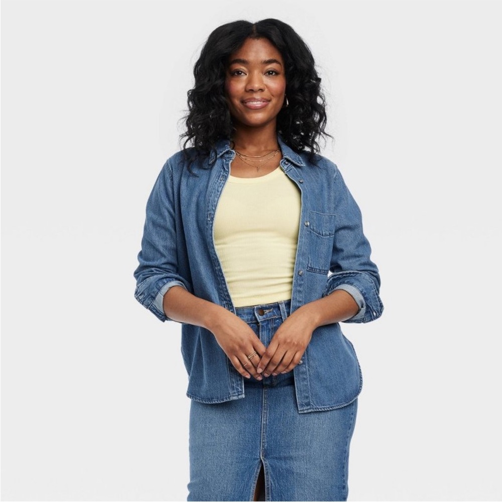 Long Sleeve Relaxed Denim Button Down Shirt Universal Thread Medium Wash XL NWT